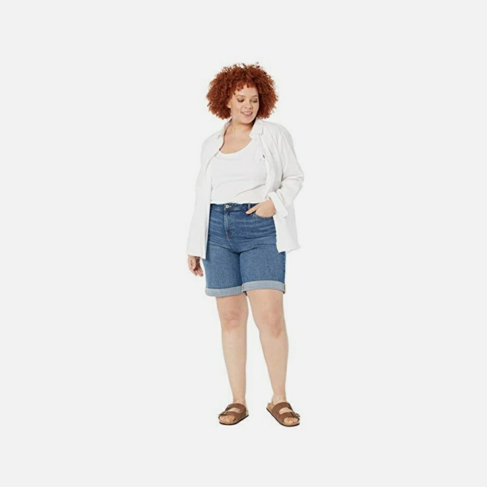 NWT Lee Blue Denim Midrise Shorts Size 22